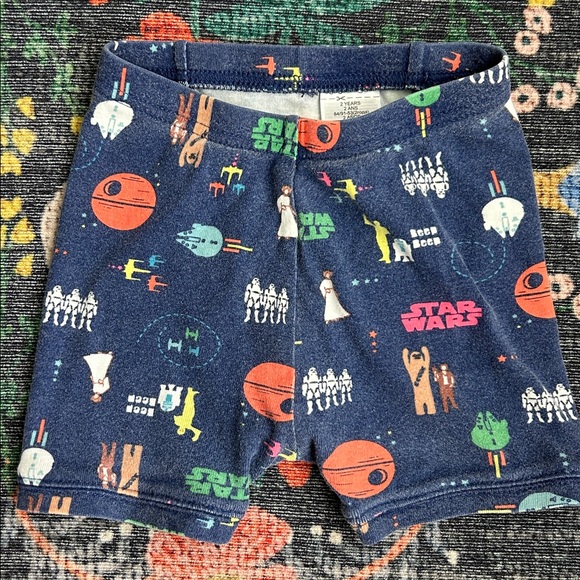 Gap Toddler Star Wars Shorts Pajamas, Size 2T - Picture 5 of 8